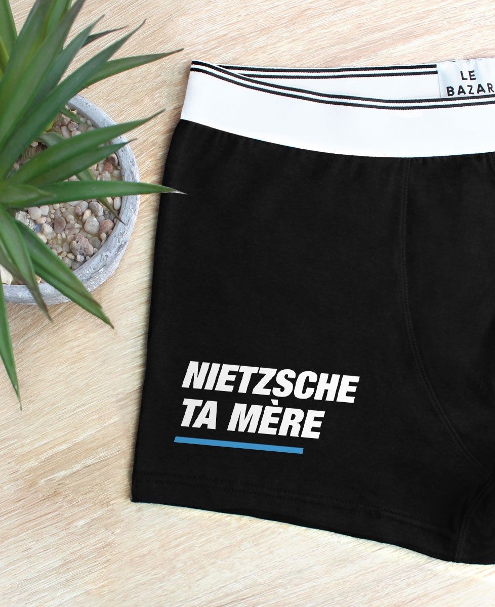 Boxer Nietzsche ta mère