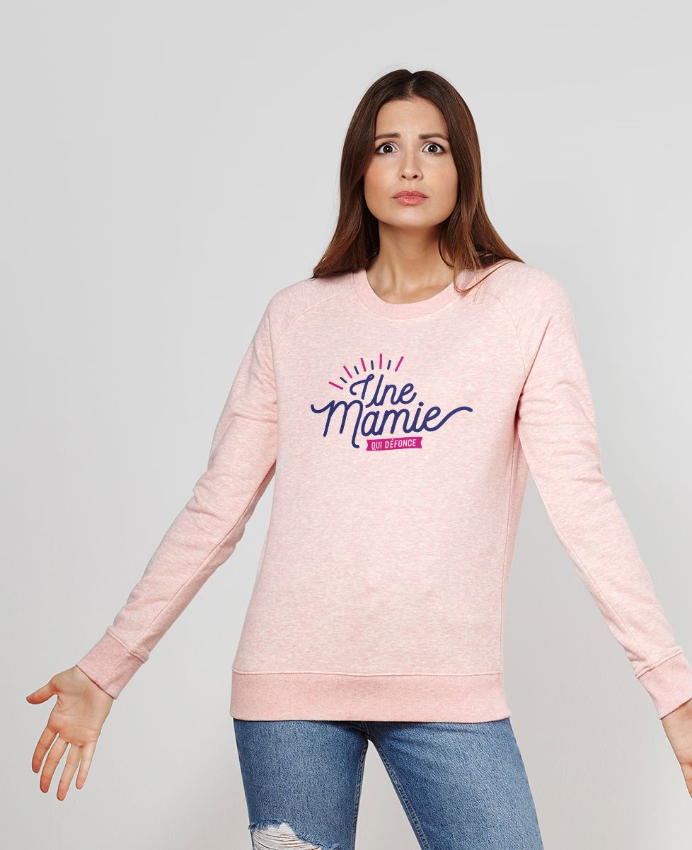 Sweatshirt femme Une mamie qui défonce
