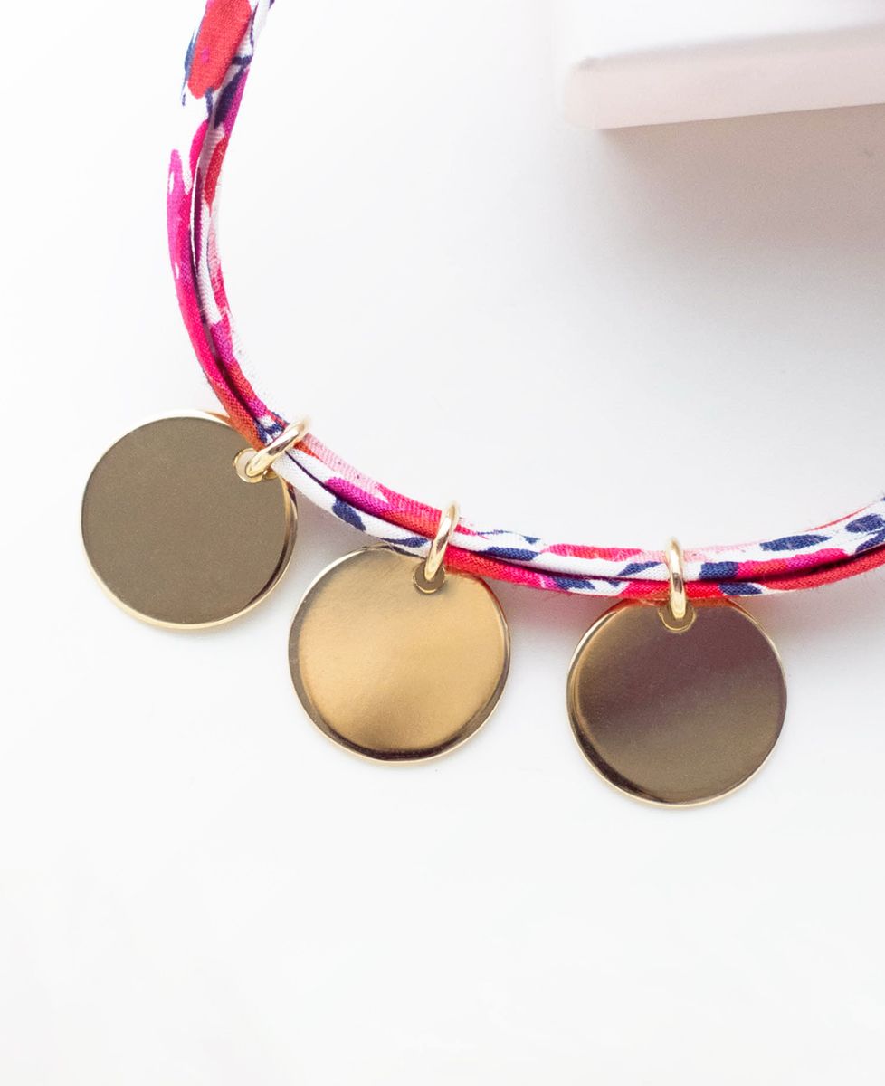 Armband Liberty Drei gravierte, vergoldete Kinder (Rot)