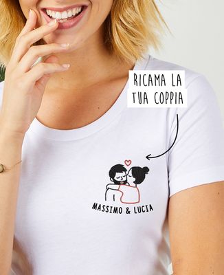 T-shirt per lei Coppia che si bacia ricamata personalizzata - Regali per coppie