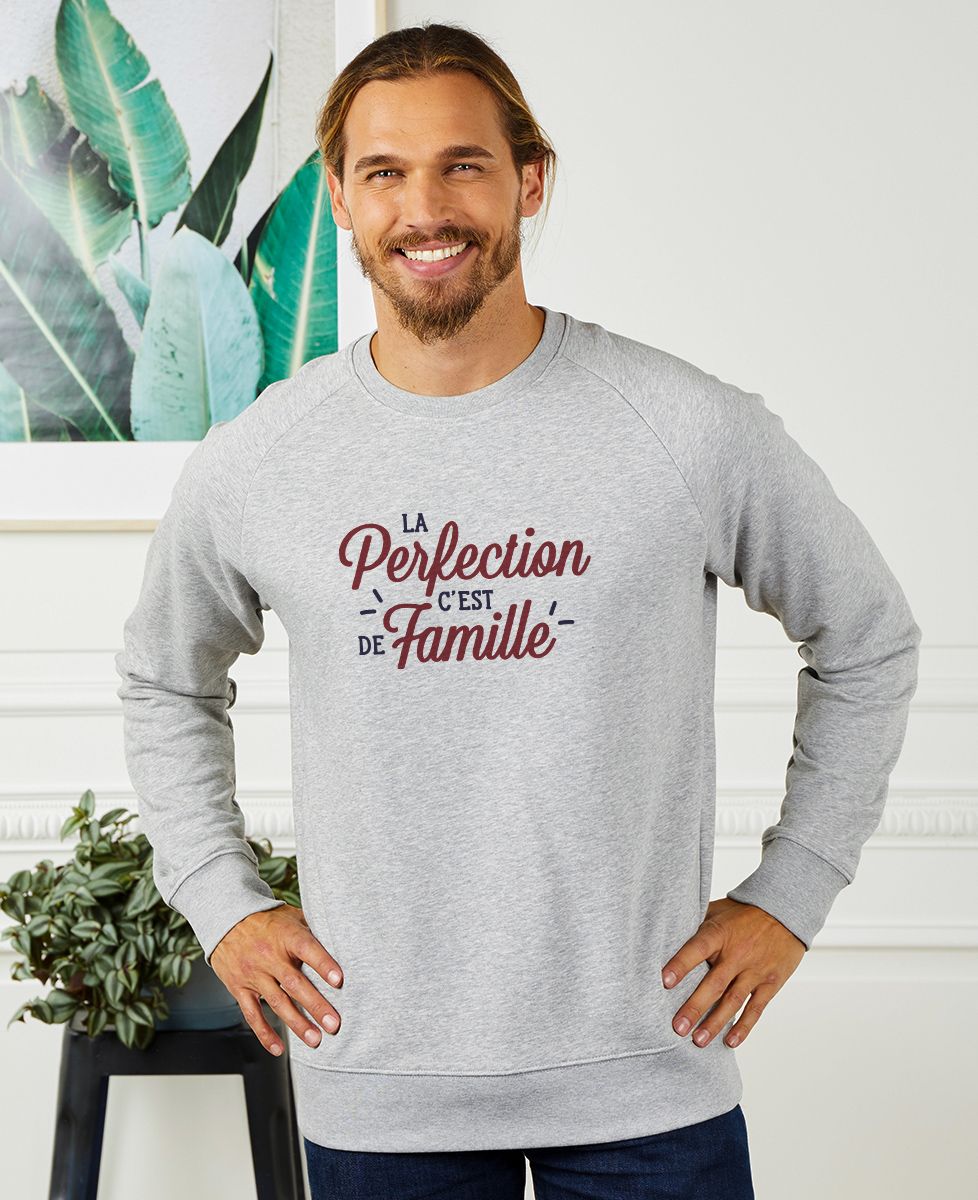 Sweatshirt homme La perfection c'est de famille - Cadeaux Papa, Cadeaux Maman