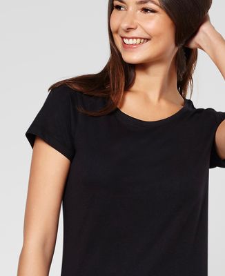 T-Shirt femme Grand coeur brodé personnalisé