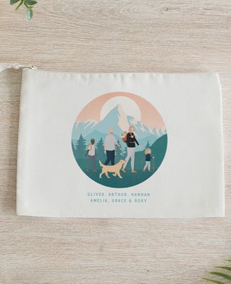 Pouch Customized family stroll