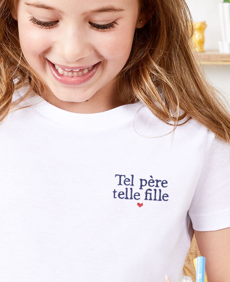 T-shirt enfant Tel père telle fille (brodé) - Cadeaux Maman, Cadeaux Couple, Duo assortis
