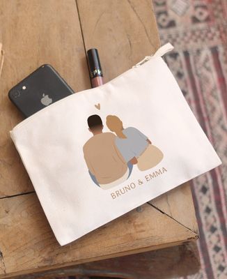 Pouch Customized couple from behind - Couple gifts