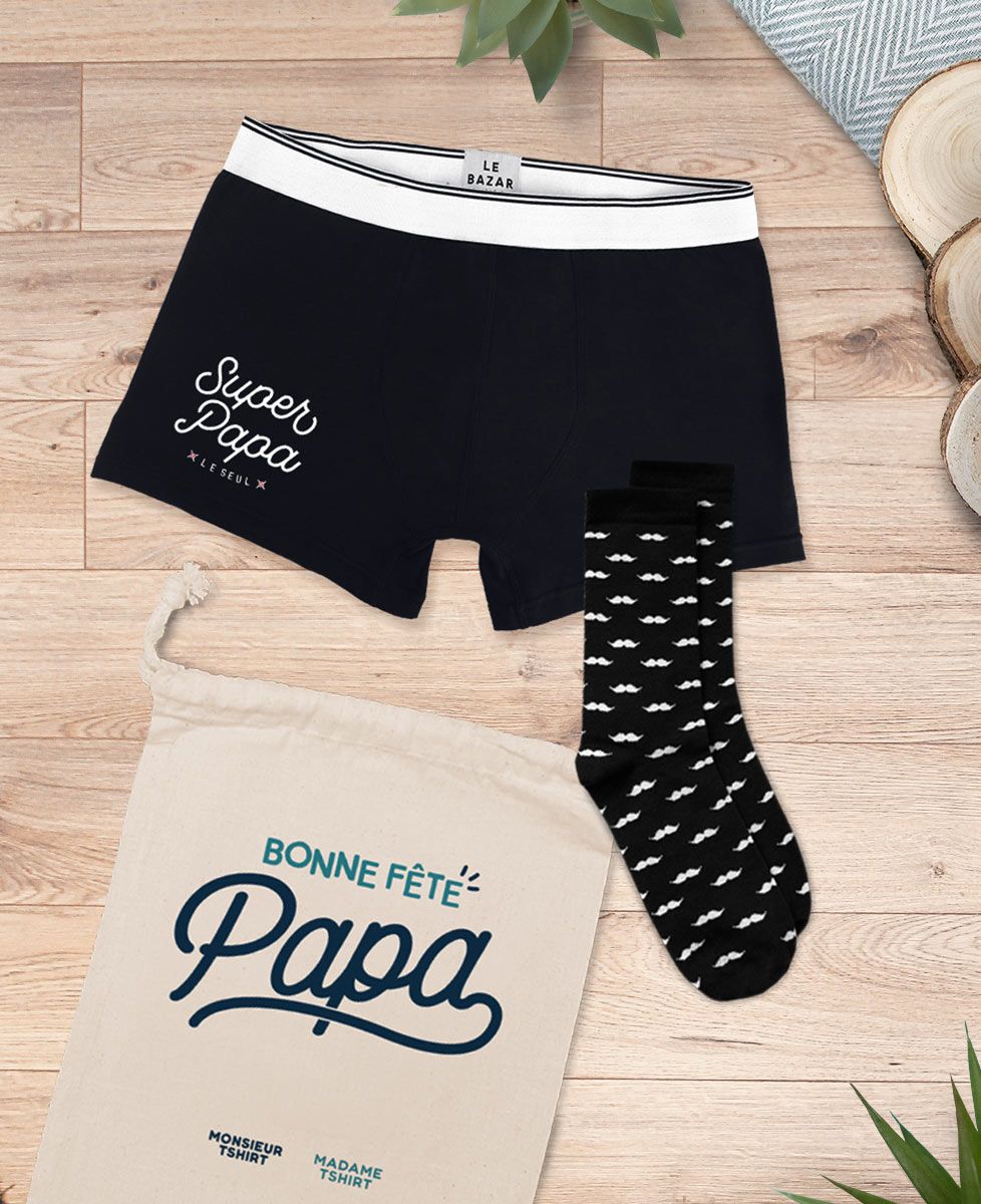 Coffret Boxer super papa + chaussettes moustaches