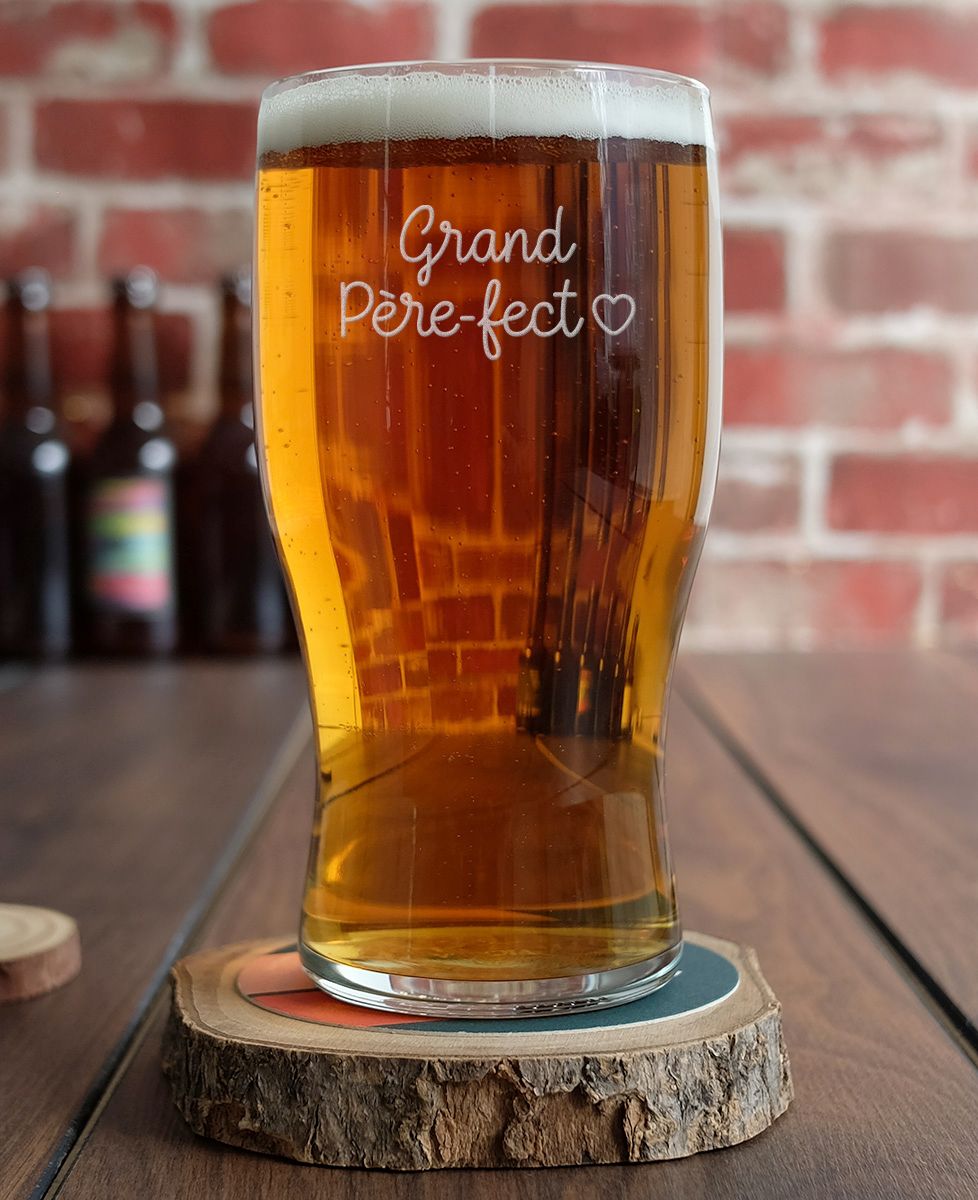 Verre à bière Grand père-fect (gravé) - Apéro, Cadeaux Papy, Mariage