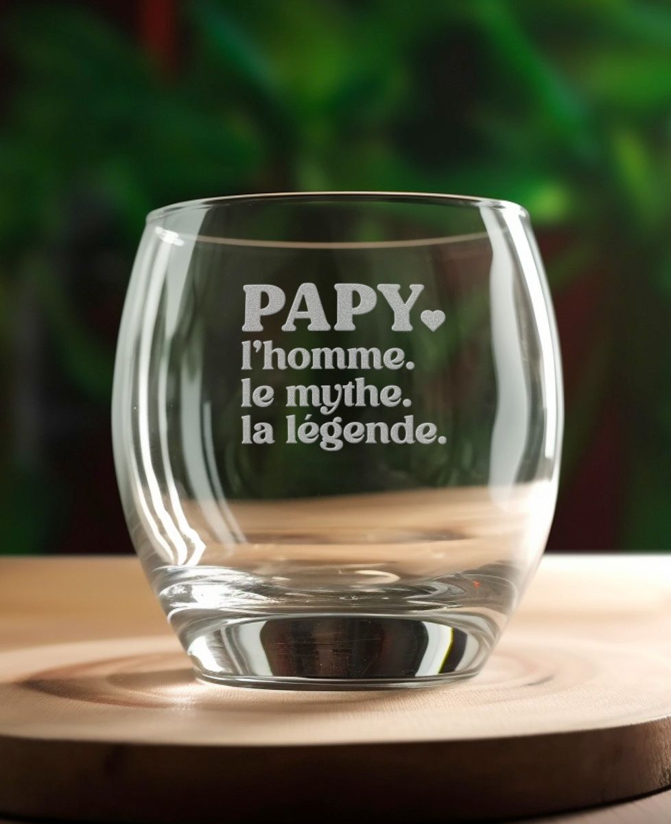 Verre à whisky Papy l'homme le mythe la légende (gravé) - Apéro, Cadeaux Papy, Mariage