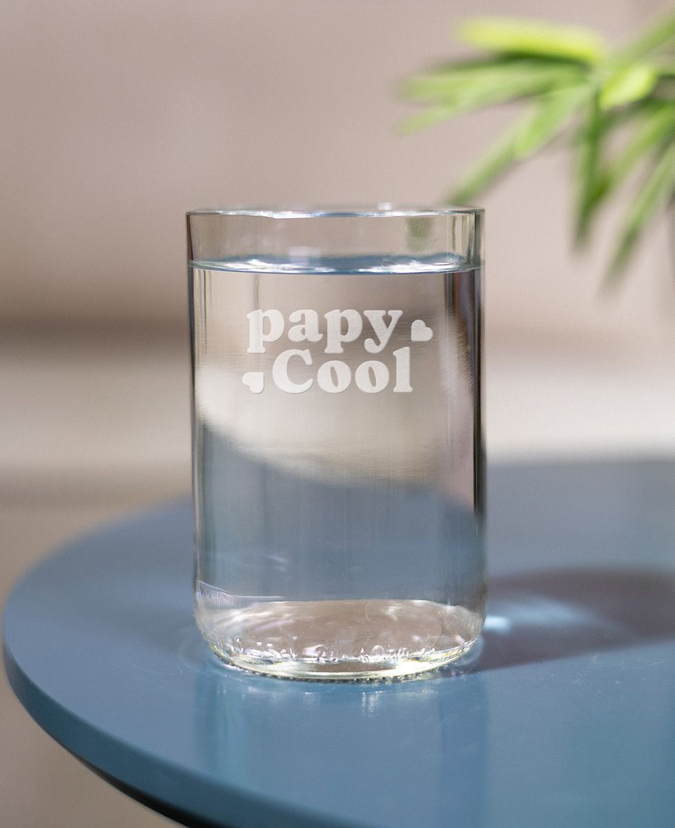 Verre à eau bouteille Papy cool (gravé) - Cadeaux Papy