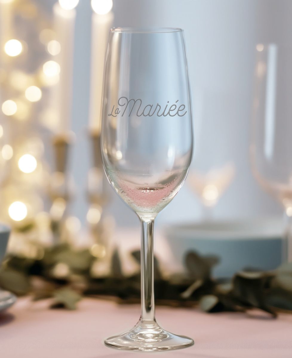 Coffret Cadeau Mariage : 2 Flûtes à Champagne Personnalisées 'MR & MRS' - Pour Les Mariés