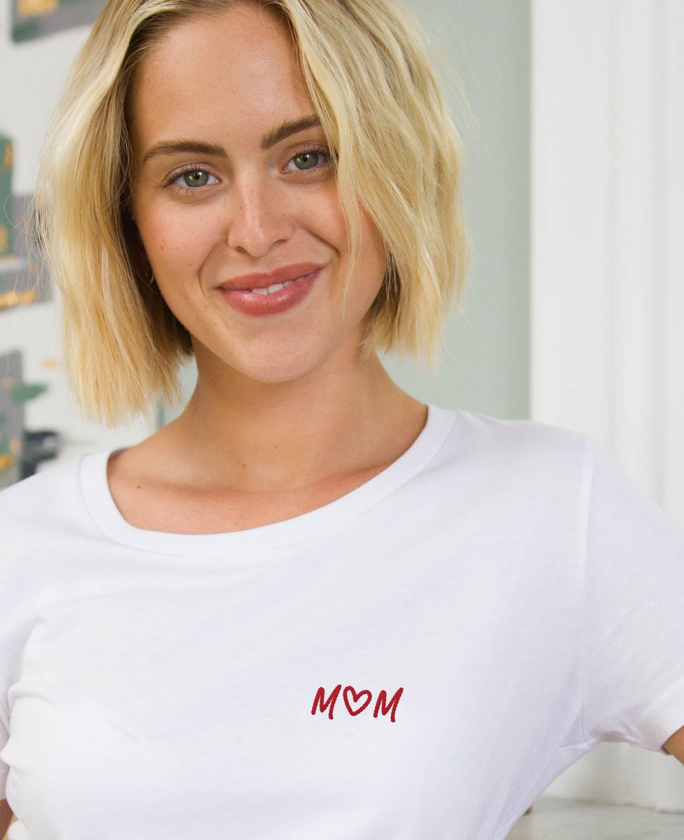 T-shirt femme MOM coeur - Cadeaux Maman