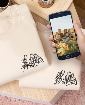 Felpa donna Famiglia ricamata a mano
