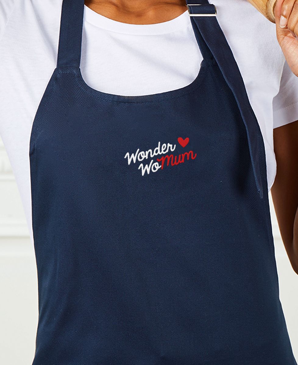 Delantal con bolsillo Wonder WoMum (bordado)