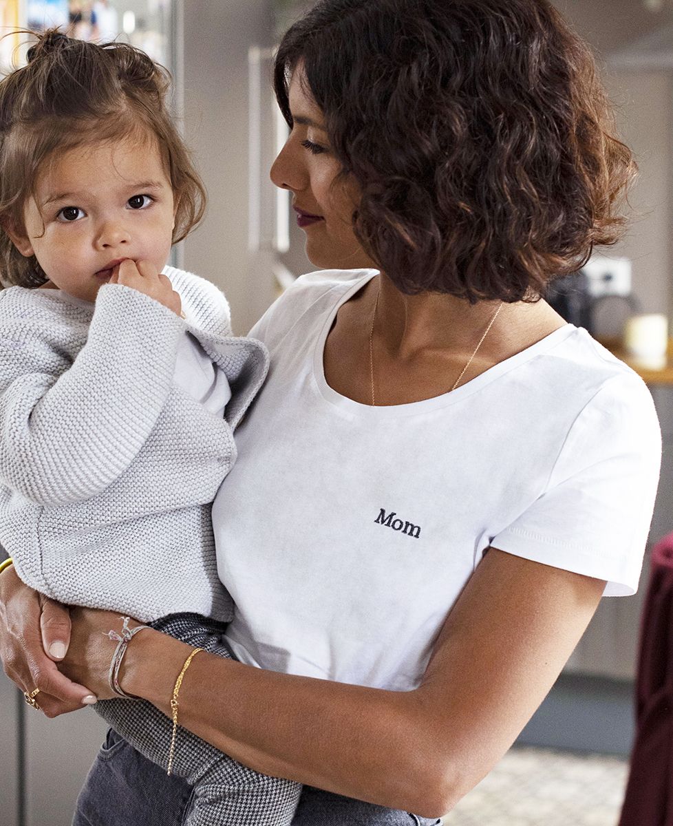 T-Shirt Frau Mom (bestickt) - Papa-Geschenke, Geschenke Mama, Geschenke für Paare