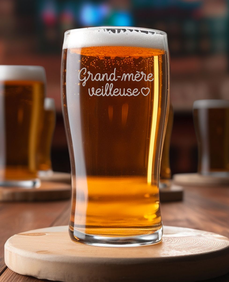Verre à bière Grand-mère veilleuse (gravé) - Apéro, Cadeaux Mamie, Mariage