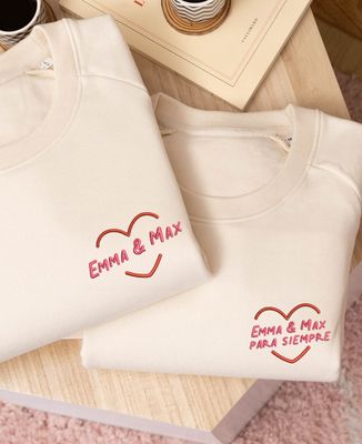 Nombres en un corazón bordado personalizado