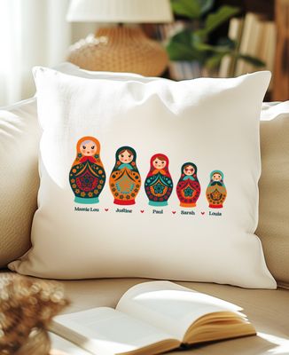 Coussin Mamie et ses poupées russes personnalisé - Cadeaux Mamie