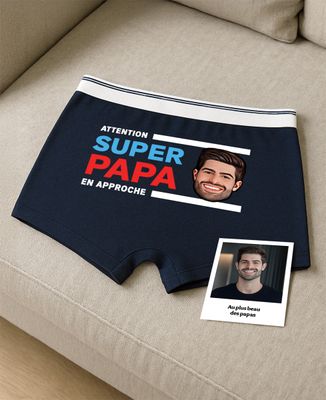 Super Papa en approche et visage personnalisé