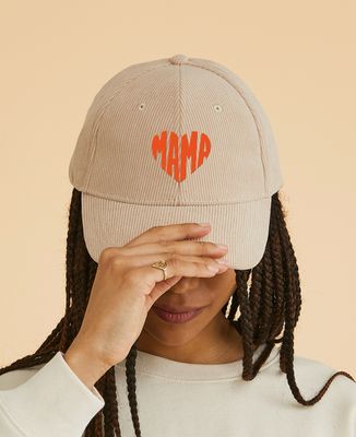 Casquette velours Mama dans un coeur en velours - Cadeaux Maman, Future Maman