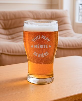 Un Verre à Bière Plus Qu'original : Un Verre à Bière Unique