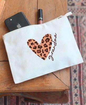 Pouch Personalized Leopard Grandma heart