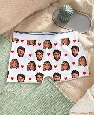 Printed boxer shorts The couple's faces and colorful hearts