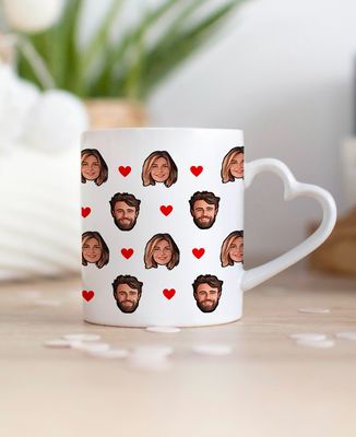 Mug The couple's faces and colorful hearts
