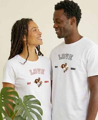 Women's T-Shirt Couple illustrated by AI with date and personalized text - Couple gifts, Woman Couple Gifts, Gifts for Couples