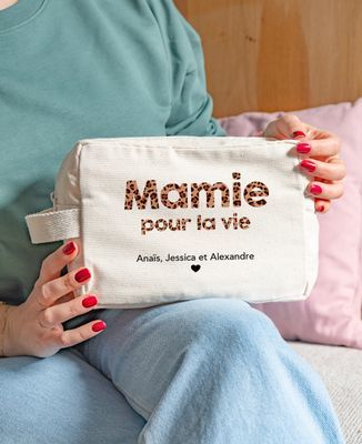 Trousse de toilette Mamie Texte Léopard Personnalisé avec Prénoms - Cadeaux Mamie
