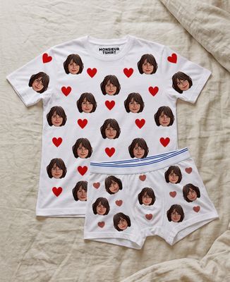 Box Duo T-shirt with face and hearts and boxer printed with face and custom pictograms
