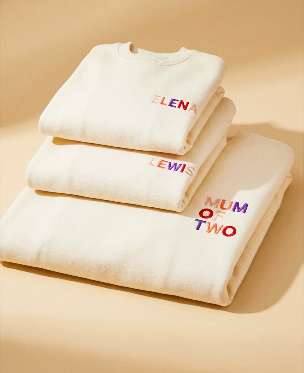 Doos Mama van veelkleurig sweatshirt duo met geborduurde naam - Geschenken voor mama, Aanstaande moeder/vader
