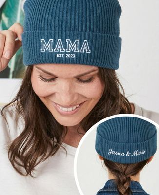 Winter hat Mama and children's names embroidered - Mom's gifts