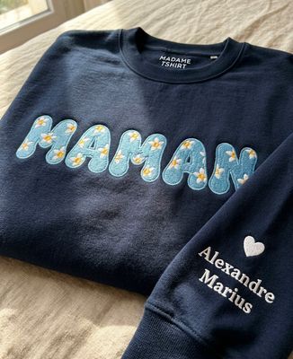 Sweatshirt femme Maman brodé fleurs et prénoms des enfants - Cadeaux Maman, Future Maman