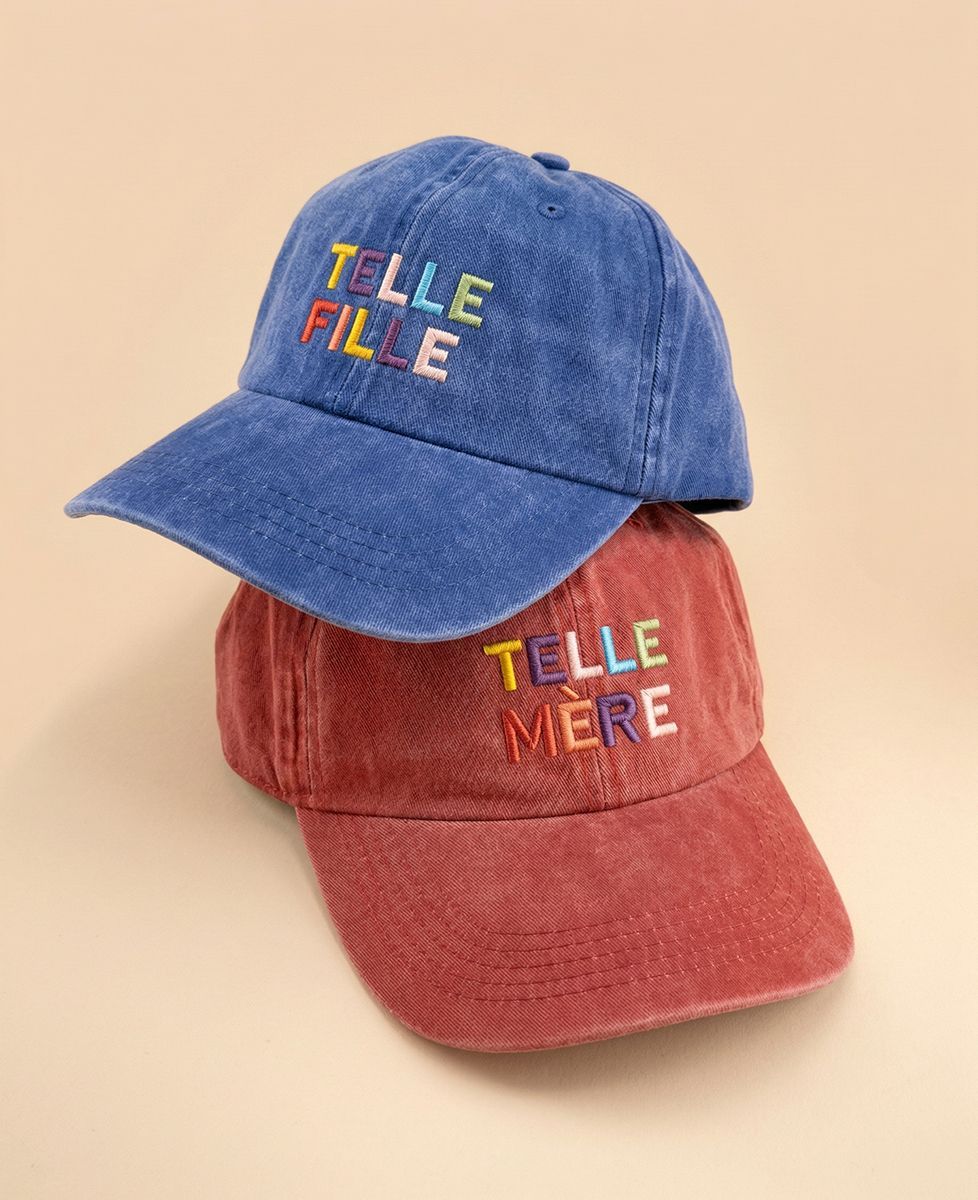 Coffret Duo Casquettes Telle mère telle fille multicolore brodé et prénoms - Cadeaux Maman