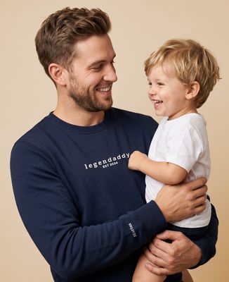 Sweatshirt Mann Personalisierte Legendaddy und Vornamen auf dem Ärmel - Papa-Geschenke