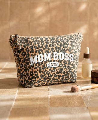 Pouches & makeup bags MOM BOSS since date (velvet effect) - Mom's gifts, Mom/Dad-to-be