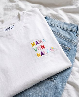 T-Shirt Frau Tiernamenmama + gestickte Pfote - Papa-Geschenke, Geschenke Mama, Tiere