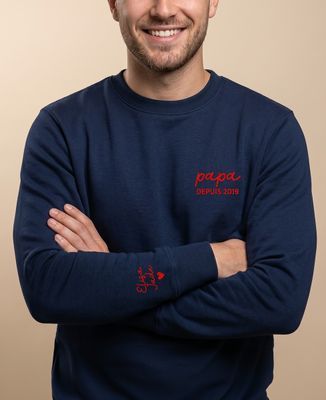 Sweatshirt homme Papa de prénoms depuis date et prénoms sur le coeur (effet velours) - Cadeaux Papa