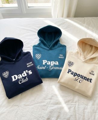 Hoodie homme Dad's club avec prénoms des enfants sur le coeur - Sport, Cadeaux Papa, Football
