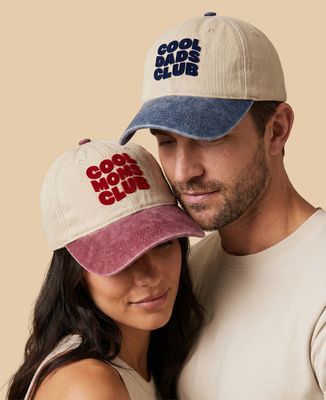 Cap Cool Dads club e nomi sulla manica (Velours)