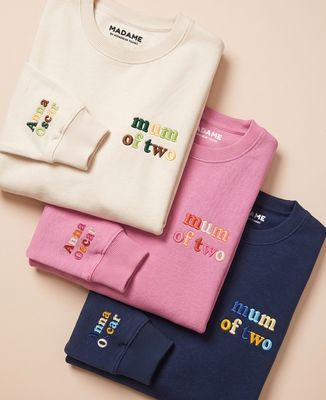 Women's sweatshirt Mum of colorful embroidery - Mom's gifts, Mom/Dad-to-be