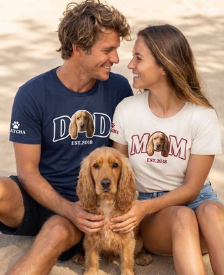Box Dad/Mom T-Shirt Set Featuring an Animal Illustration with First Name and Paws on the Sleeve - Animals