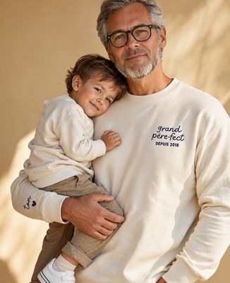 Sweatshirt homme Grand père-fect depuis date brodé et prénoms sur la manche - Cadeaux Papy