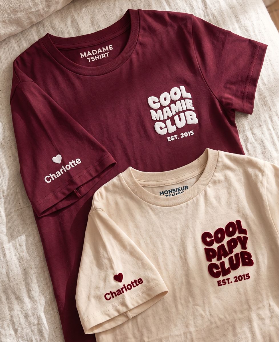 Coffret Duo T-shirts Cool Papy club/Cool Mamie club avec date personnalisé (Effet velours) - Cadeaux Papy, Cadeaux Mamie
