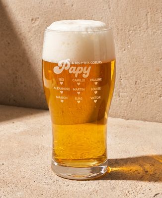 Verre à bière Papy et ses petits coeurs gravé - Apéro, Cadeaux Papy, Mariage