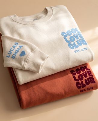 Sweatshirt Mann „Cool Love“-Club und Vornamen auf dem Ärmel (Samtoptik) - Geschenke für Paare