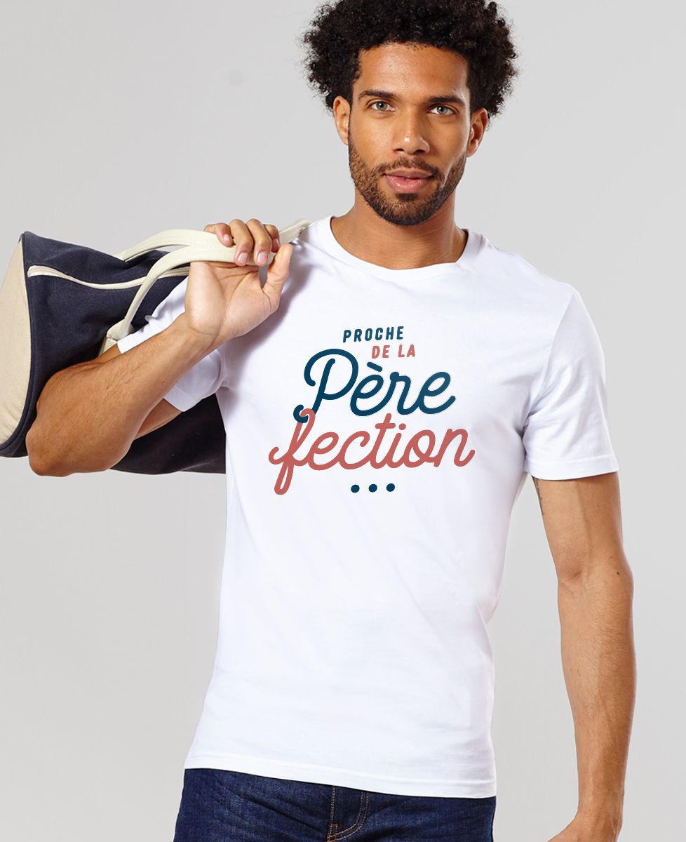 T-shirt homme Proche de la père-fection