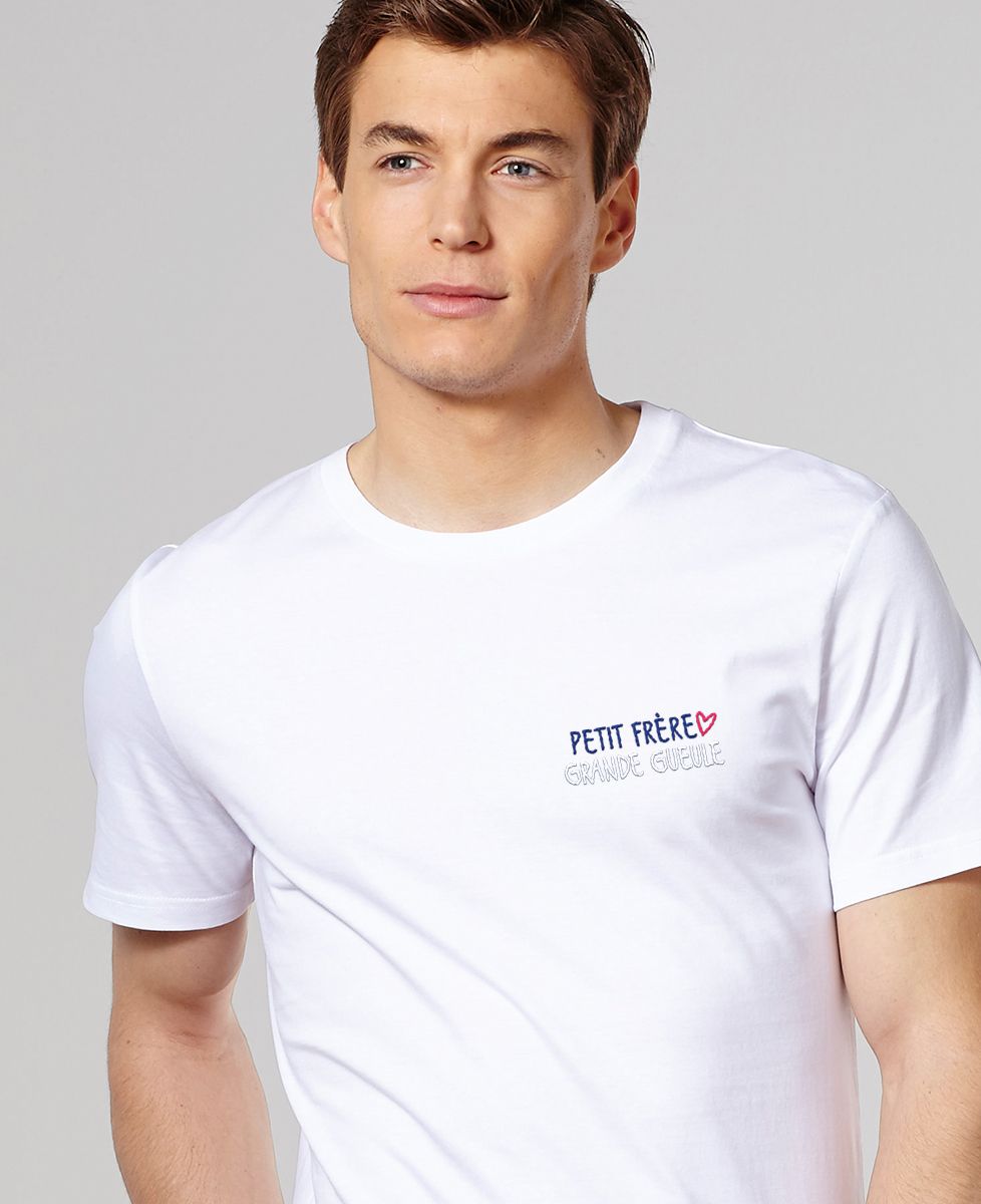 T-shirt homme Petit frère mais grande gueule (brodé) - Cadeaux Frère