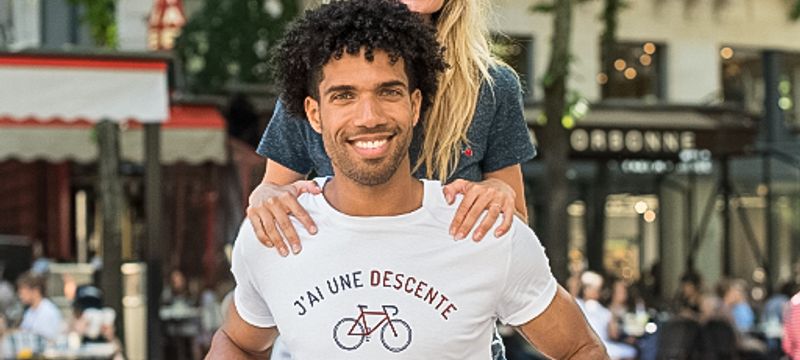 Comment porter un tee-shirt imprimé ?