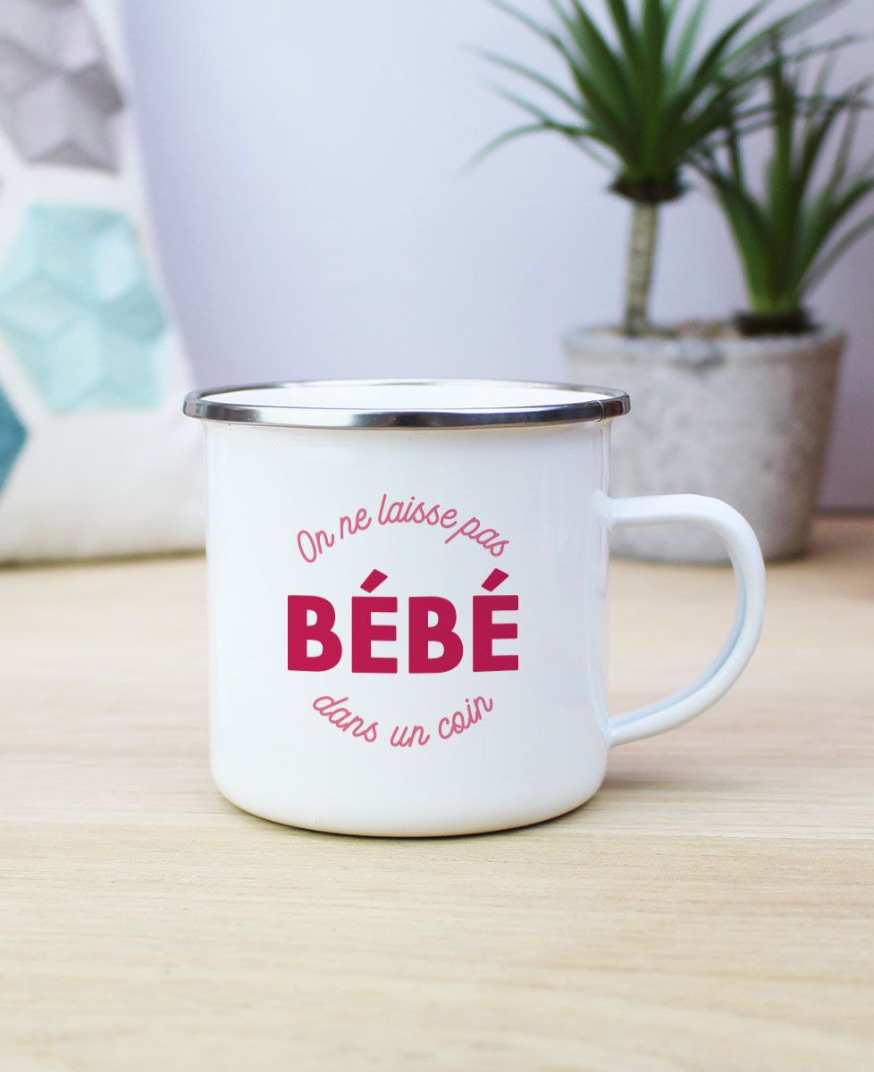 Mug On Laisse Pas Bebe Dans Un Coin Madame Tshirt Mode Femme Mug On Laisse Pas Bebe Dans Un Coin Madame Tshirt Mode Femme